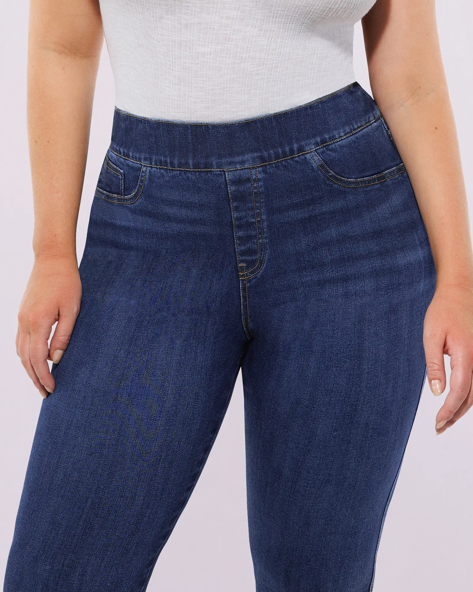 Bare Essentials™ High-Waisted Padded Hip Skinny Jeans - Image 17